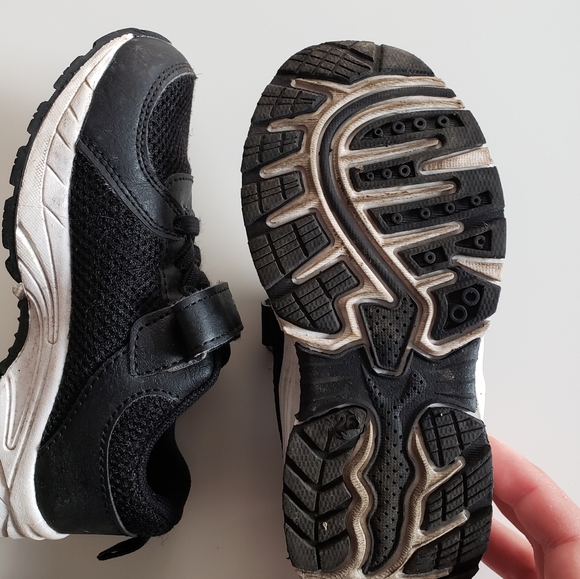 Kuling Sneakers Size 26 - Picture 3 of 3